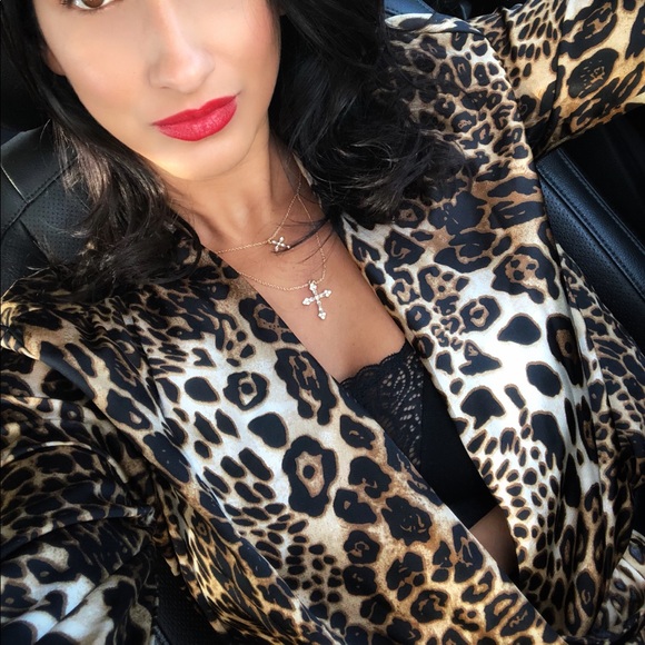 Wrap front Leopard Print Bodysuit - Picture 3 of 4